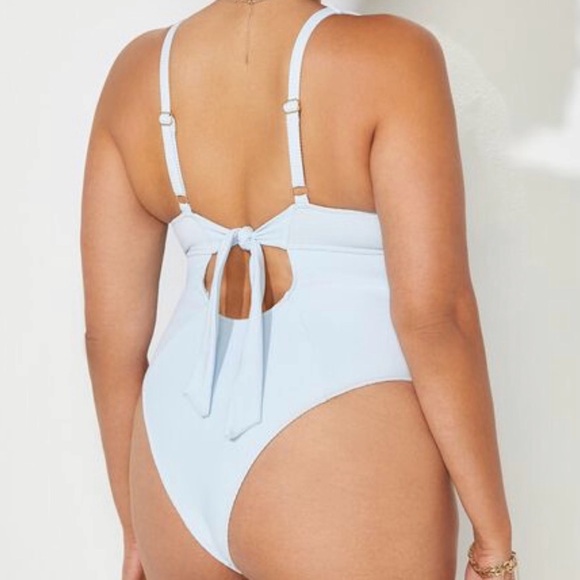 NWT Swimsuits for All She’s Iconic Underwire One Piece | 1X - Picture 5 of 8
